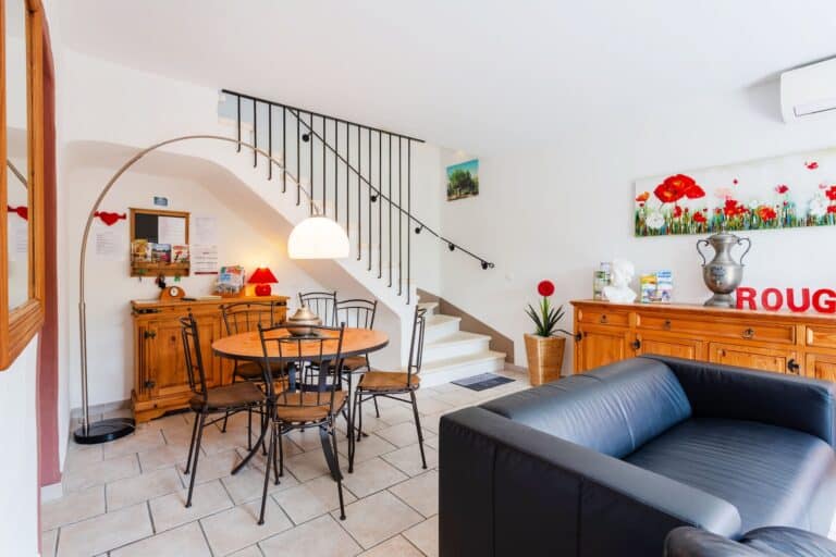 Le coin salon et coin repas