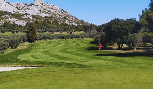 Golf de Servanes à Mouries
