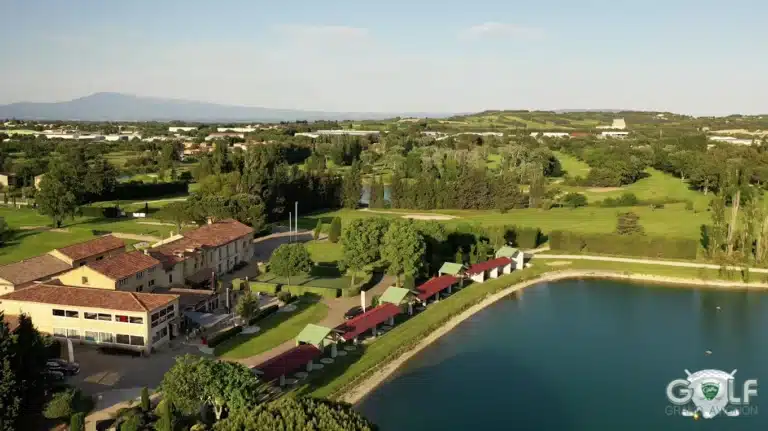 Golf grand avignon
